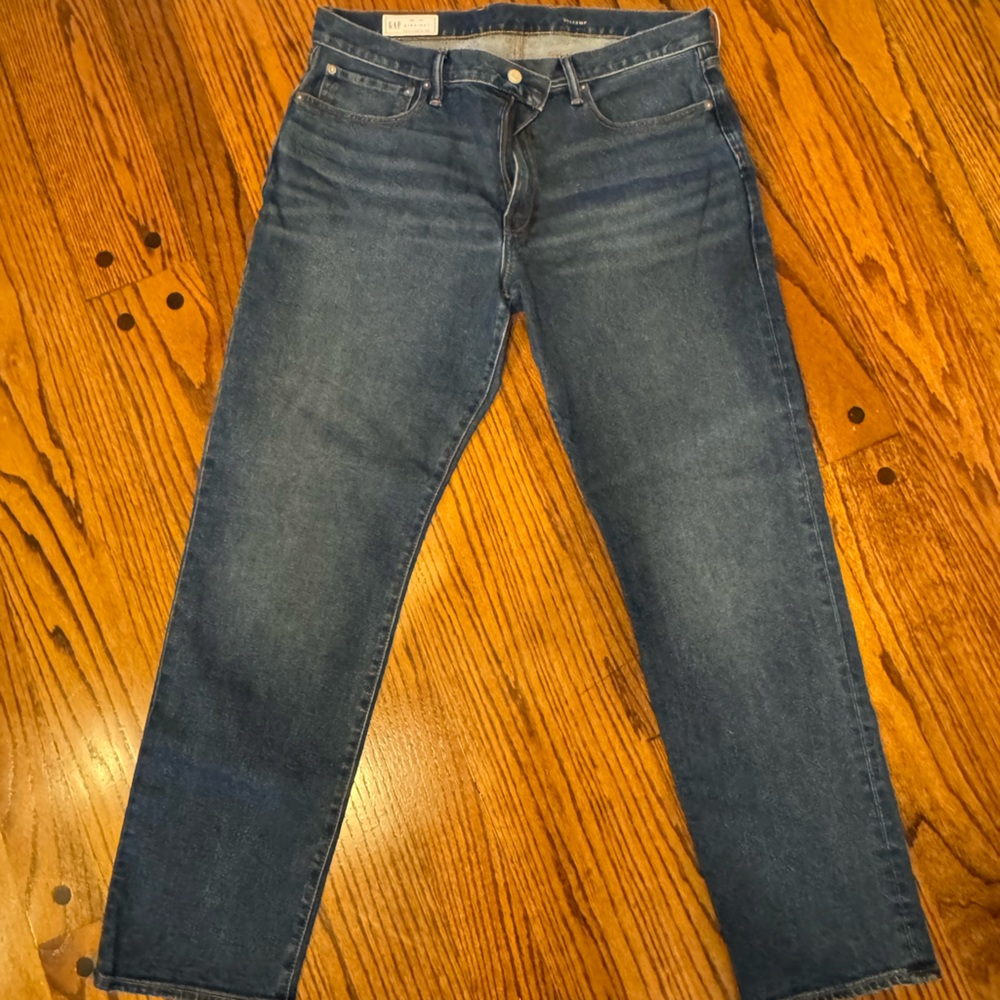 GAP Straight Fit Blue Jeans